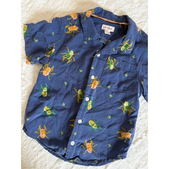 Cat & Jack Beetle Print Button Up Short Sleeve Shirt 4/5 - Picture 1 of 4
